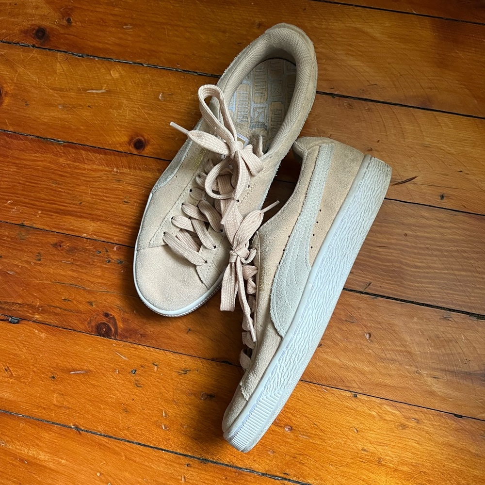 Puma suede low top sneakers